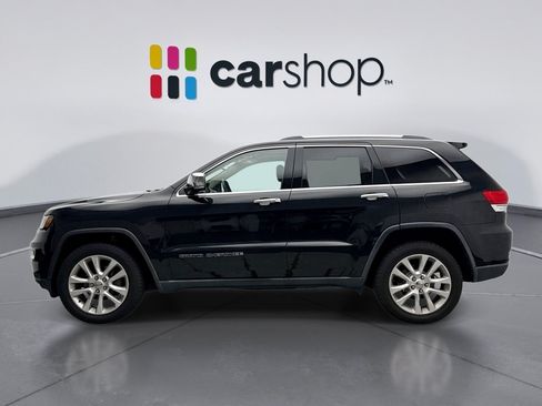 Used 2017 Jeep Grand Cherokee Limited w/ Luxury Group II AWD/4WD image 2