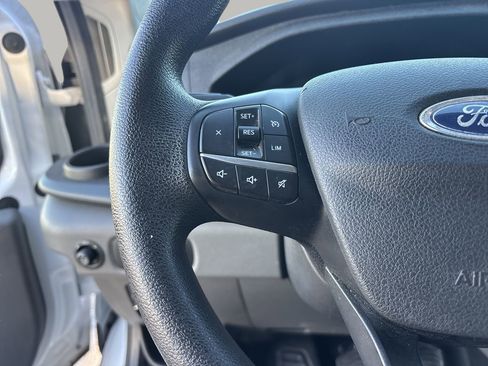 Used 2023 Ford Transit 350 XLT image 26