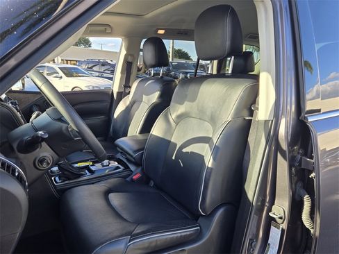 Used 2022 INFINITI QX80 Premium Select w/ All-Season Package image 14