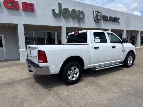 Used 2023 RAM 1500 Classic SLT w/ Trailer & Traction Group AWD/4WD image 5