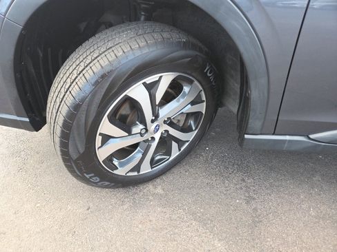 Used 2020 Subaru Outback Limited image 10