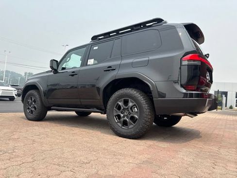 New 2026 Lexus GX 550 AWD/4WD image 12