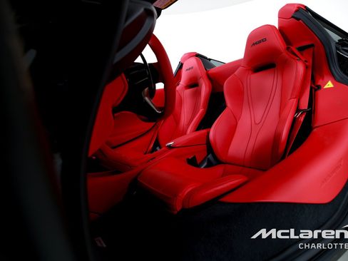 New 2026 McLaren 750S Spider RWD image 13