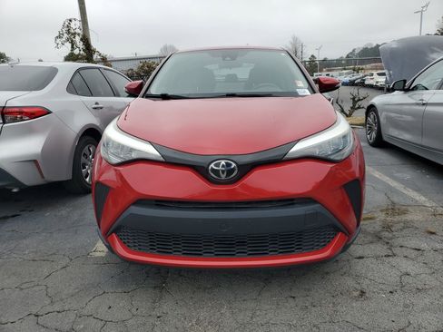 Used 2020 Toyota C-HR LE image 2