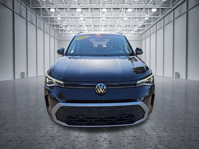 Used 2025 Volkswagen Taos SE