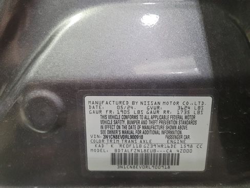 Used 2024 Nissan Versa SV FWD image 33