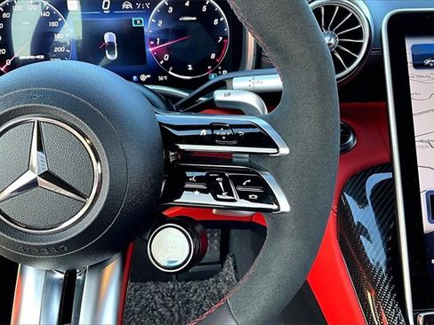 Used 2023 Mercedes-Benz SL 63 AMG SL 63 AMG image 10