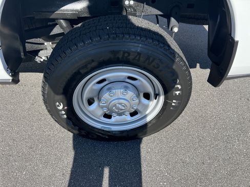 Used 2024 RAM 2500 Tradesman w/ Bed Utility Group image 13