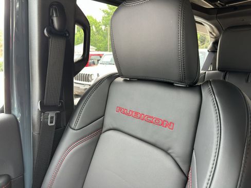 New 2026 Jeep Wrangler Unlimited Rubicon AWD/4WD image 18