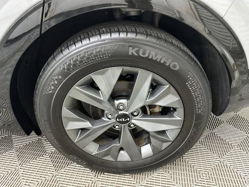 Used 2024 Kia Sportage SX FWD image 23