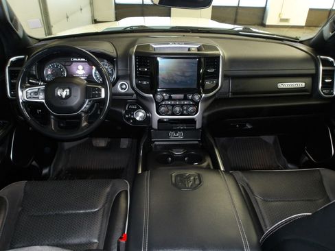 Used 2023 RAM 1500 Laramie AWD/4WD image 11