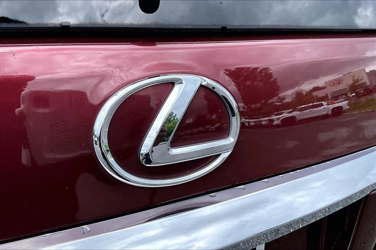 Used 2019 Lexus GX 460 Premium w/ Premium Package AWD/4WD image 31