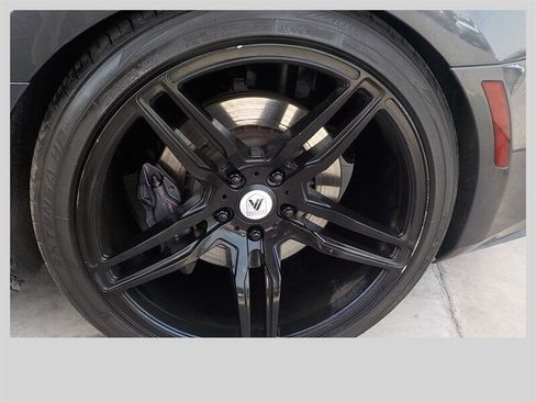 Used 2016 Chevrolet Camaro SS RWD image 12