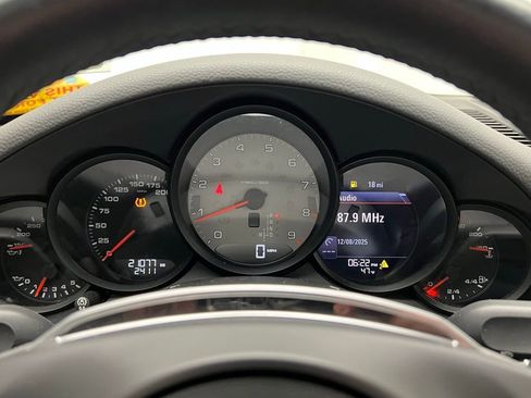 Used 2013 Porsche 911 Carrera S image 10