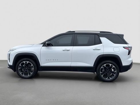 New 2026 Chevrolet Equinox LT w/ Convenience Package II FWD image 3