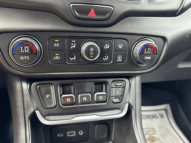 Used 2019 GMC Terrain SLE w/ Driver Convenience Package FWD image 35