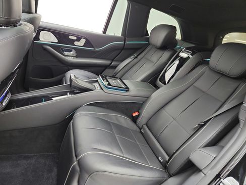 Certified 2021 Mercedes-Benz Maybach GLS 600 4MATIC image 16