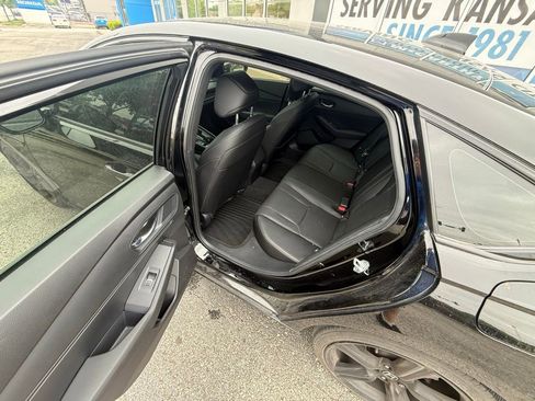 Used 2023 Honda Accord Sport image 8