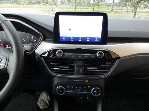 Used 2020 Ford Escape SEL AWD/4WD image 30