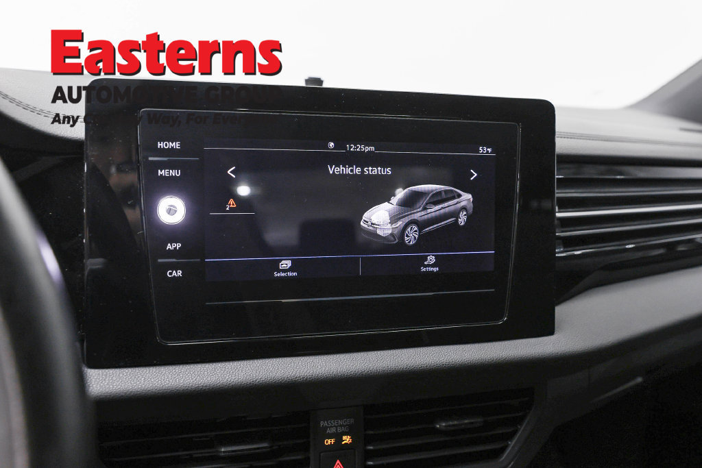 Used 2025 Volkswagen Jetta Sport FWD image 20