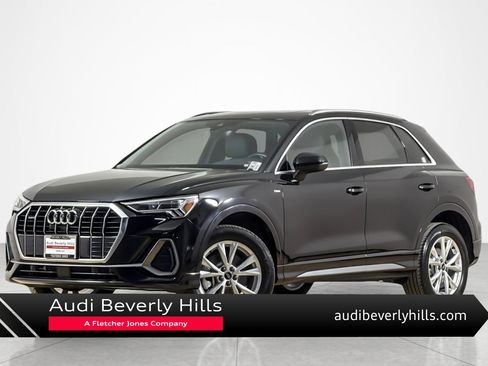 Used 2023 Audi Q3 2.0T Premium w/ Convenience Package AWD/4WD image 1