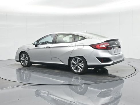 Used 2019 Honda Clarity Plug-In Hybrid image 6