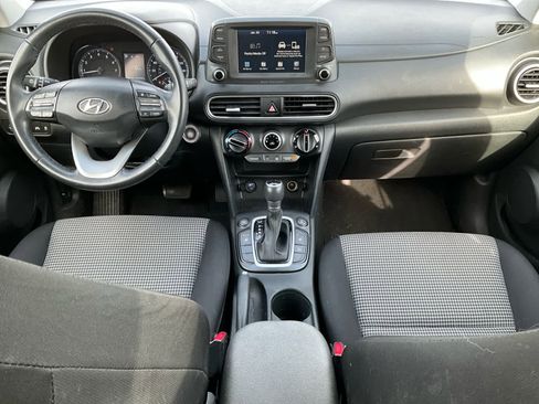 Used 2019 Hyundai Kona SEL image 12