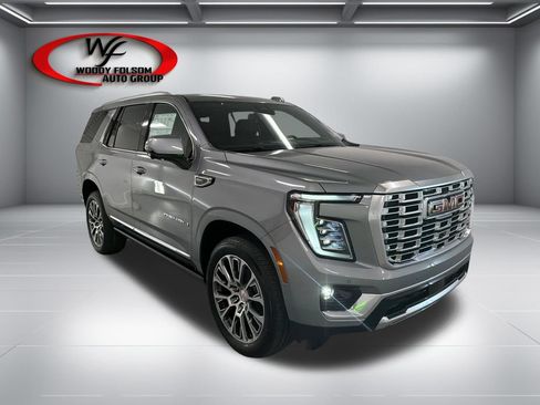 New 2026 GMC Yukon Denali w/ Sun & Power Step Package RWD image 3
