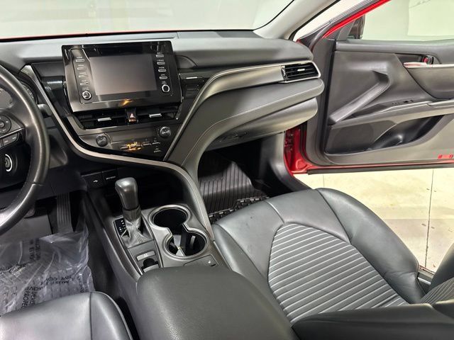 Used 2021 Toyota Camry SE AWD/4WD image 22