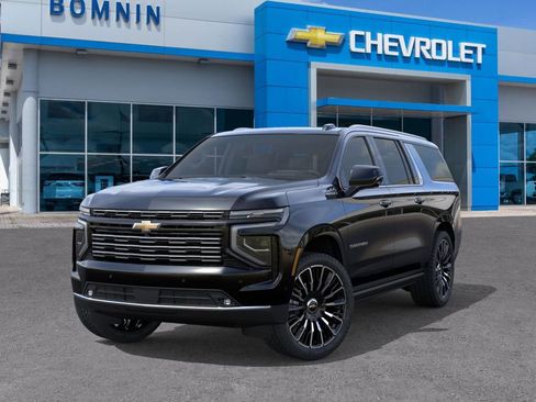 New 2026 Chevrolet Suburban High Country AWD/4WD image 7