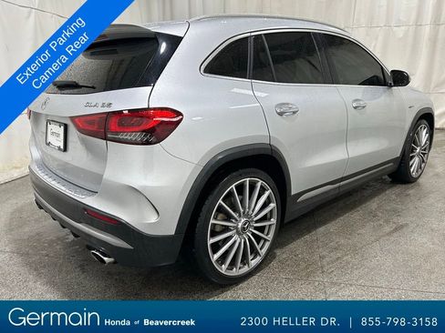Used 2022 Mercedes-Benz GLA 35 AMG 4MATIC image 11