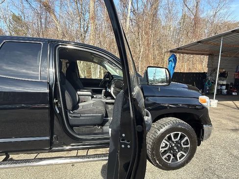 Used 2015 Toyota Tundra SR5 w/ TRD Off Road Package image 13