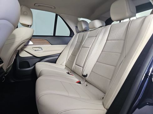 Used 2021 Mercedes-Benz GLE 350 w/ Premium Package image 14
