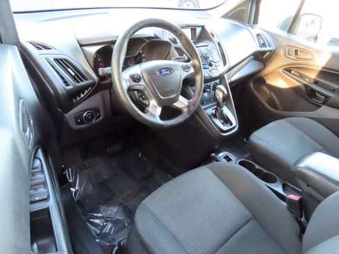 Used 2018 Ford Transit Connect XL image 15