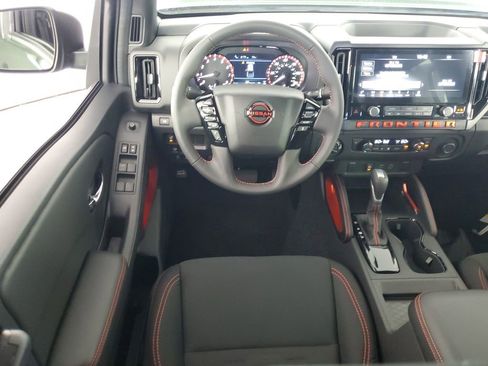 New 2025 Nissan Frontier PRO-4X image 14