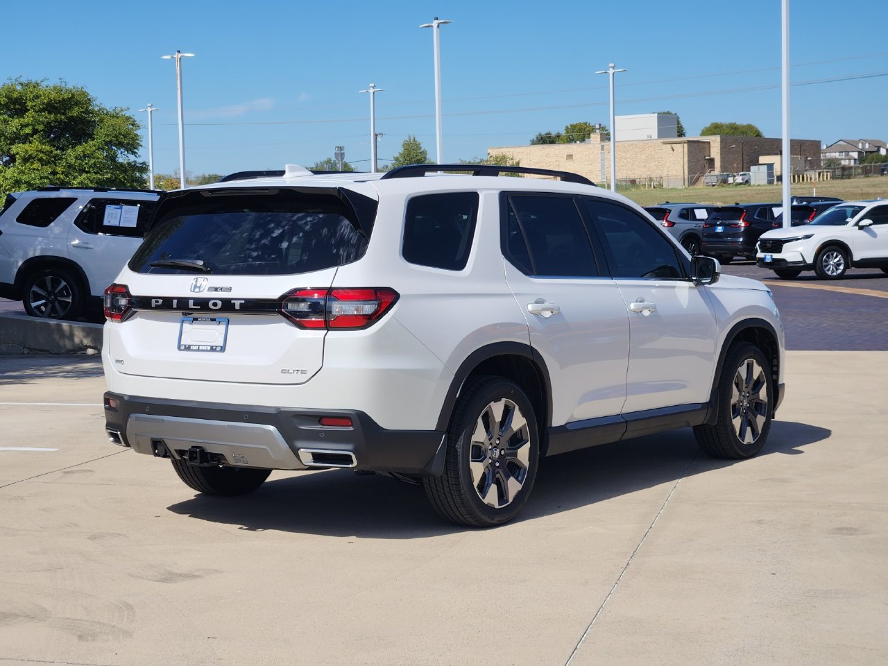 New 2026 Honda Pilot Elite image 3