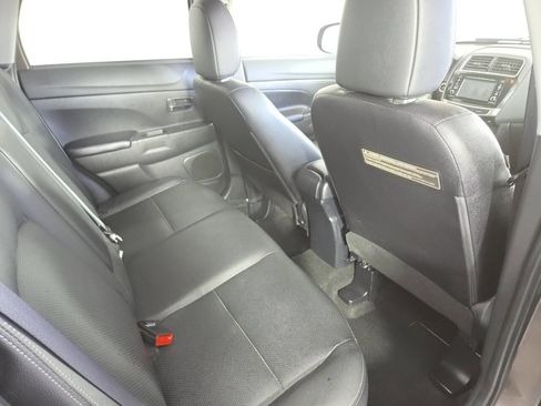 Used 2017 Mitsubishi Outlander Sport SEL AWD/4WD image 29