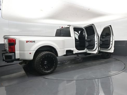 Used 2023 Ford F350 Lariat w/ Lariat Ultimate Package AWD/4WD image 58