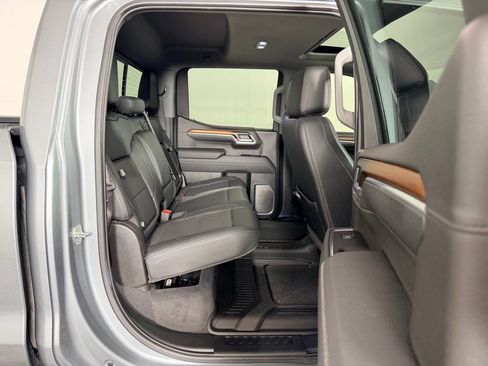 Used 2025 GMC Sierra 1500 Denali AWD/4WD image 32