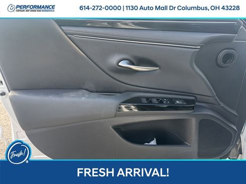 Used 2022 Lexus ES 250 image 11