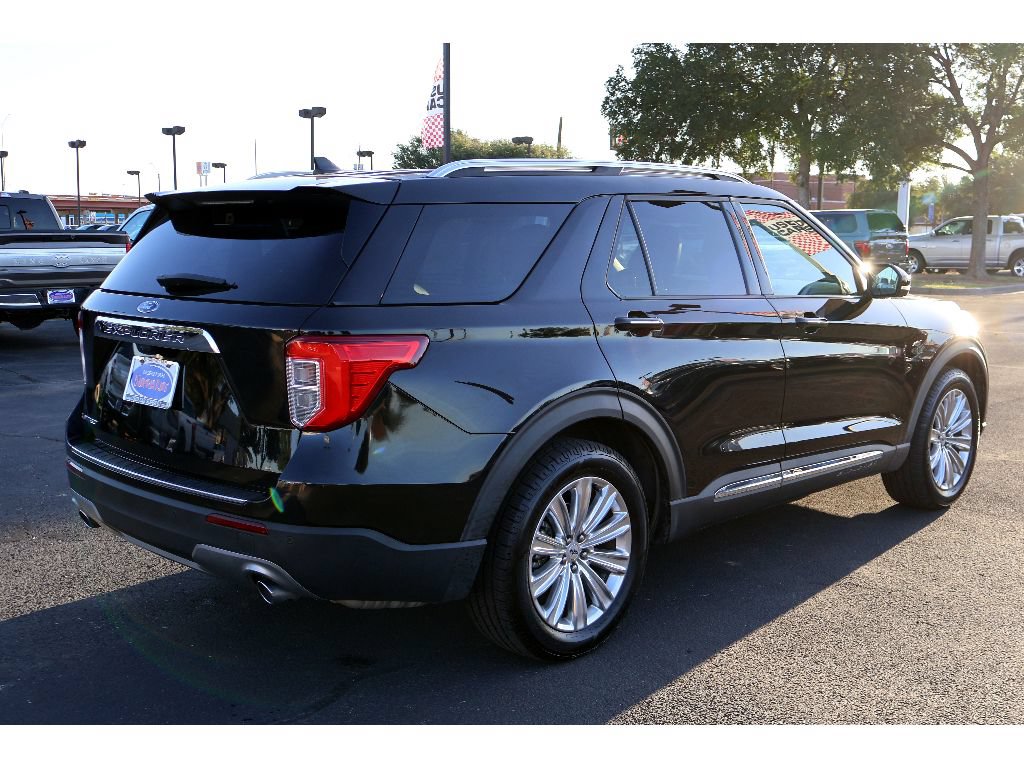 Used 2022 Ford Explorer Limited w/ Equipment Group 301A RWD image 12