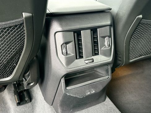 Used 2025 BMW X3 xDrive30i w/ M Sport Package image 23