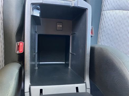 Used 2017 Toyota 4Runner SR5 image 28