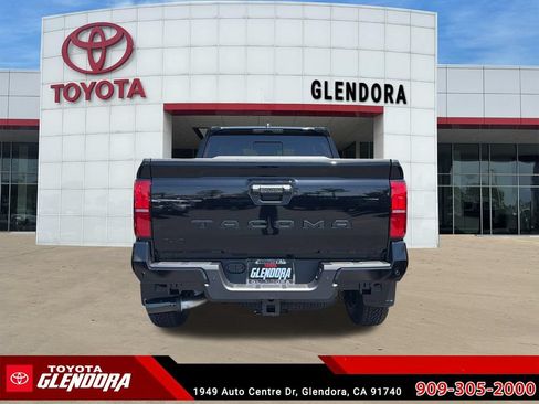 New 2026 Toyota Tacoma TRD Off-Road AWD/4WD image 9