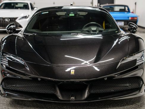 Used 2024 Ferrari SF90 Stradale AWD/4WD image 4