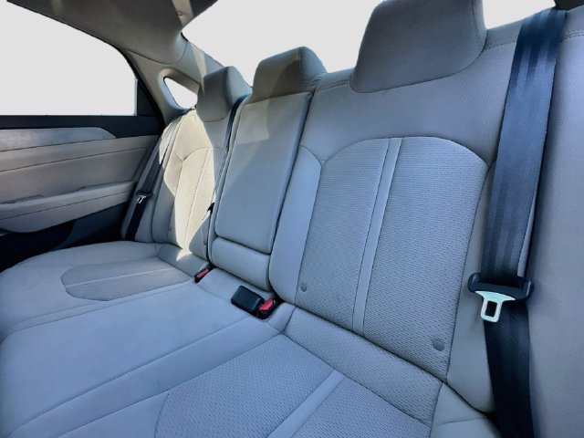 Used 2018 Hyundai Sonata SEL w/ Tech Package 04 FWD image 19