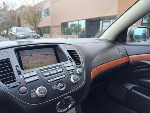 Used 2004 INFINITI Q45 Luxury w/ Journey Pkg image 62