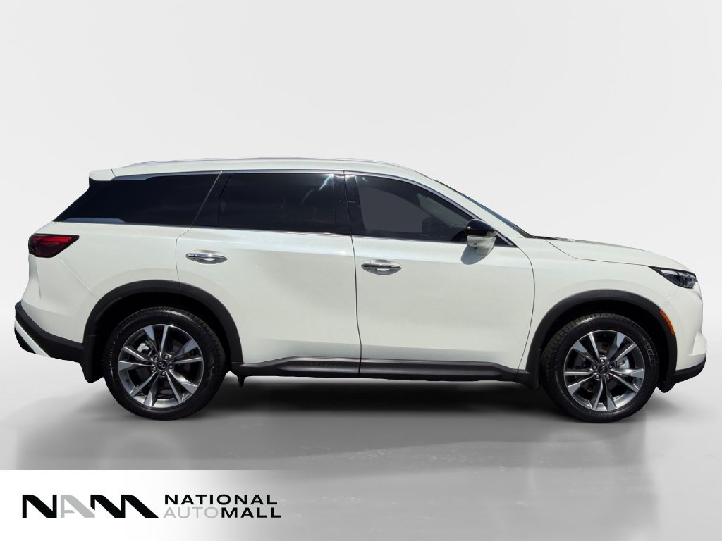 Used 2023 INFINITI QX60 Luxe w/ Performance Audio Package AWD/4WD image 6