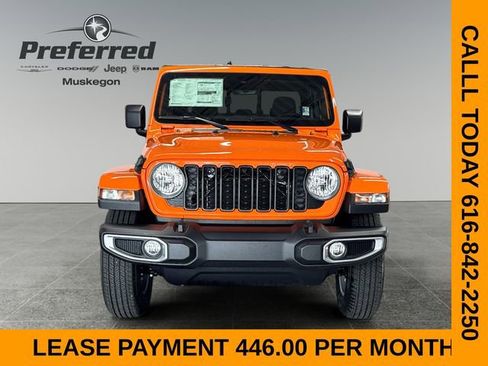 New 2025 Jeep Gladiator Sport image 4