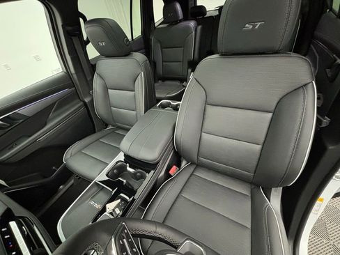 New 2026 Buick Enclave Sport Touring w/ Power Package image 22